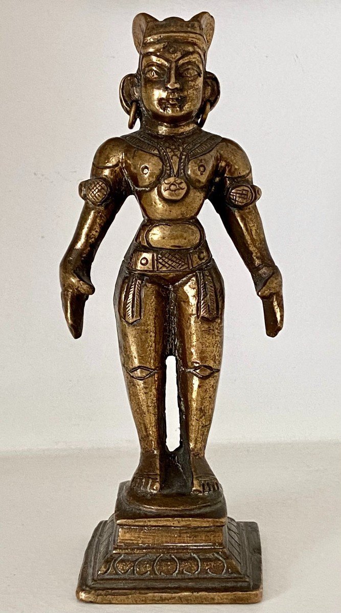 India, 1920s–1930s, Marapachi Fertility Doll Bronze Statuette.-photo-2