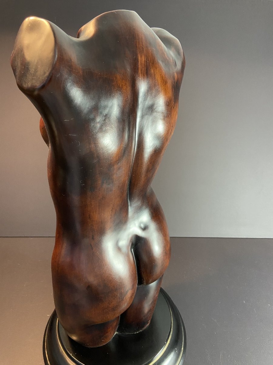 France, 1970, Sculpture à représentation d'un buste féminin en  bois sculpté.-photo-4