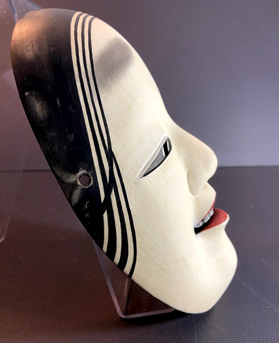 Japon, Milieu Du XXème Siècle, Masque De Théâtre Du Noh Personnage Ko-omote En Bois Polychrome.-photo-3