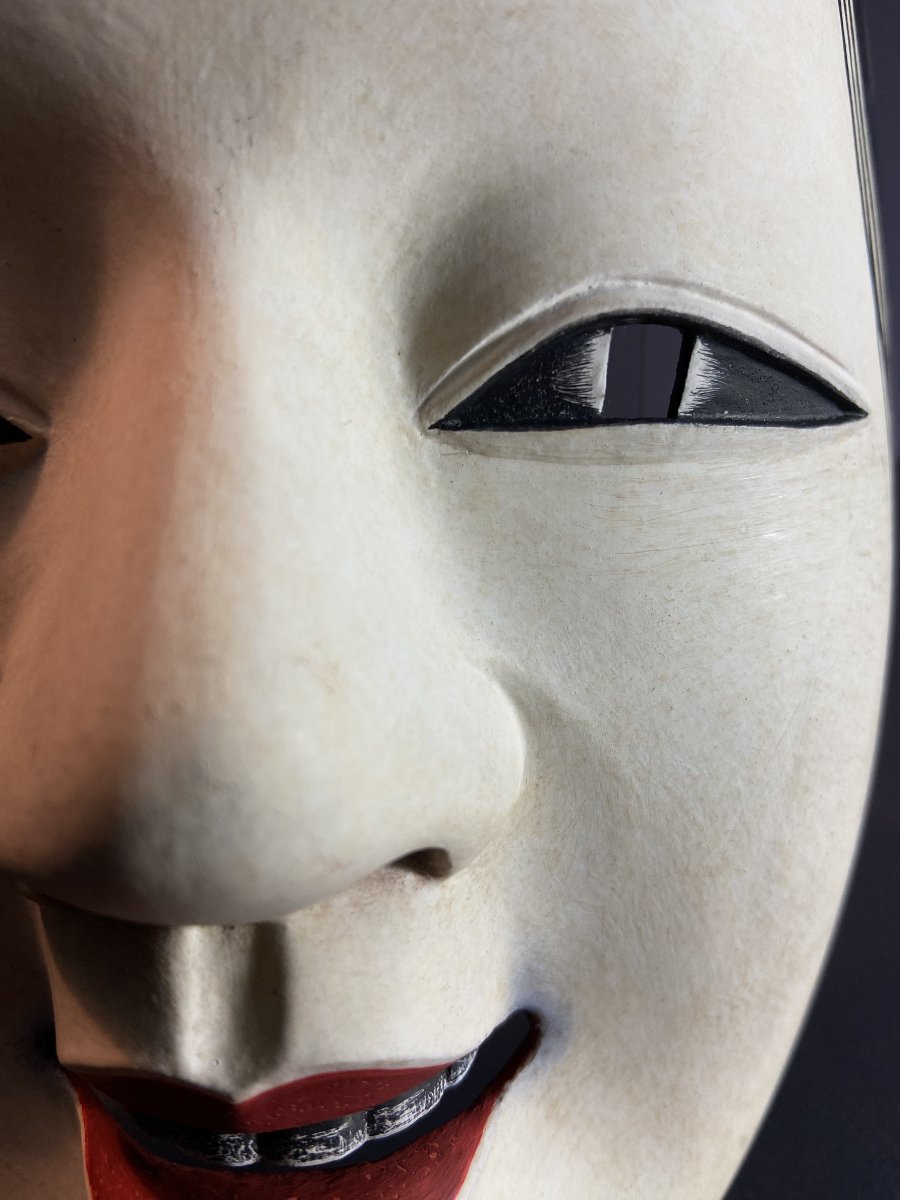 Japon, Milieu Du XXème Siècle, Masque De Théâtre Du Noh Personnage Ko-omote En Bois Polychrome.