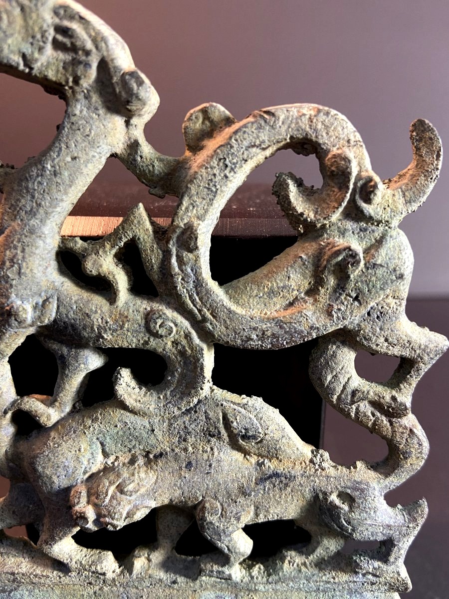 China, Qing Dynasty, Bronze Comb Decorated At The Top With A Dragon Surmounting Two Tigers.-photo-7