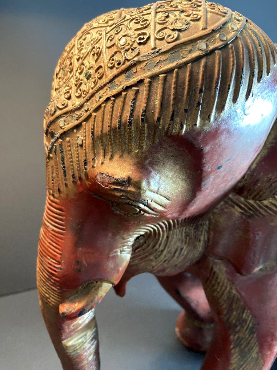 Inde, Milieu Du XXème Siècle, Sculpture à représentation d'un éléphant en bois laqué.-photo-2