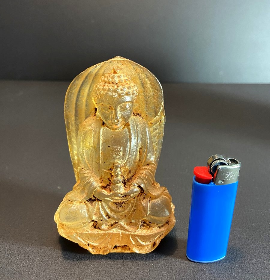 Chine Dynastie Qing, Début du XIXème siècle, Statue en verre représentant le Bouddha Akshobhya.-photo-5