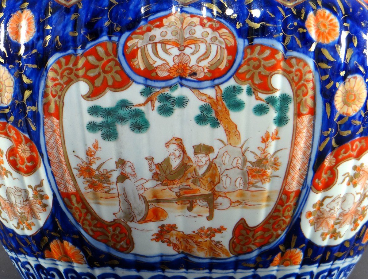 Japon, Fin Du XIXème Siècle, ère Meiji, Importante Vasque En Porcelaine Décor Imari.-photo-1