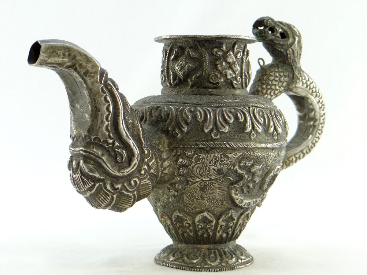 Tibet, Early 20th Century, Repoussé Silver Teapot.-photo-4