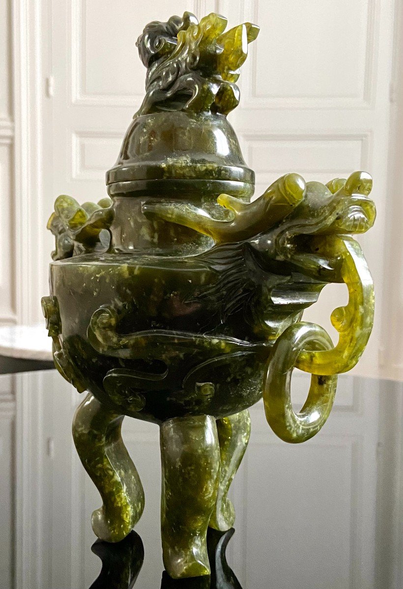 Chine, Années 1950/1960, Pot Couvert En Pierre Dure Verte De Type Jade.-photo-2