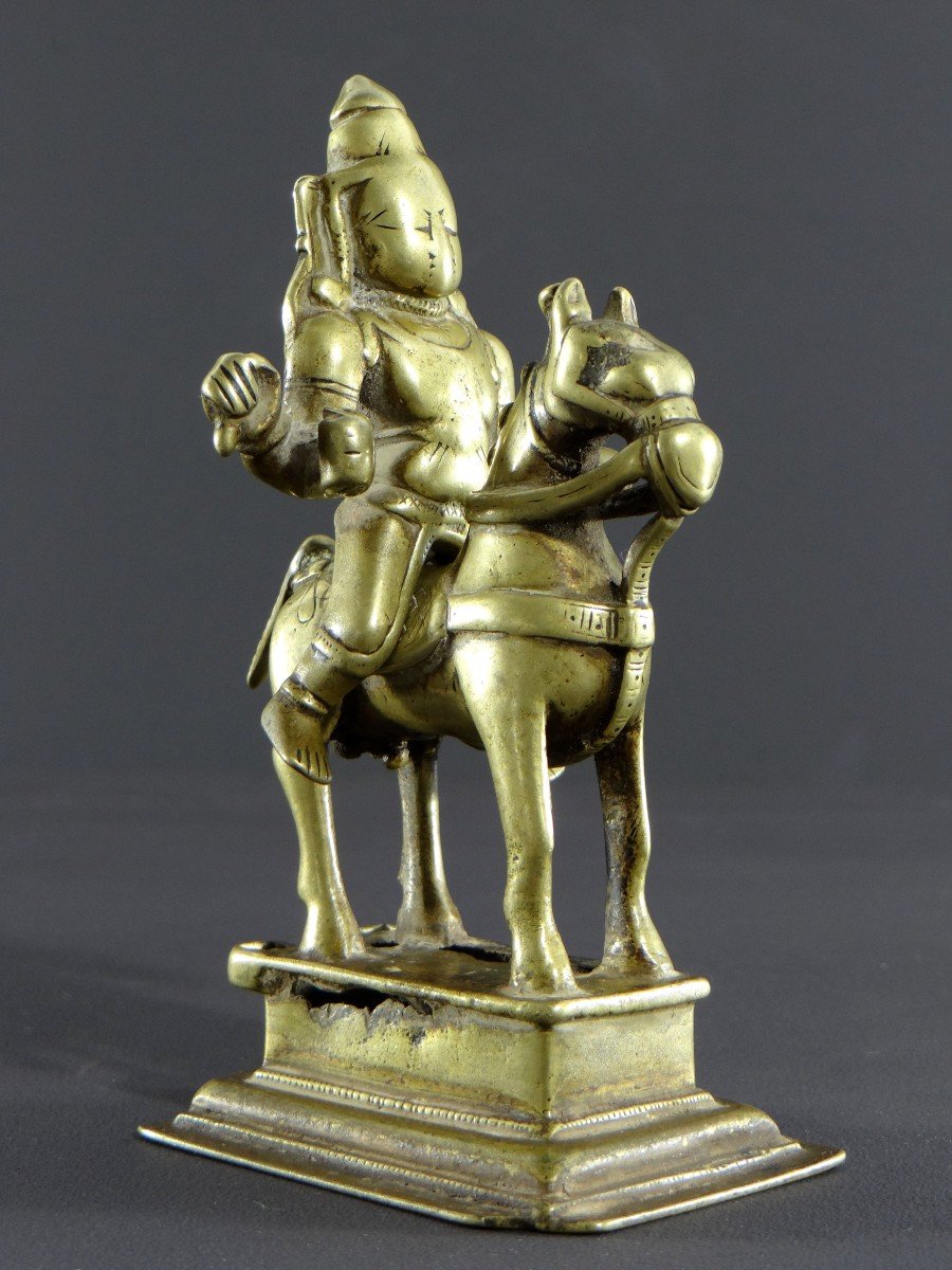 Inde, XVIIIème Siècle, Groupe En Bronze Khandoba (avatar De Shiva) Sur Son Cheval.