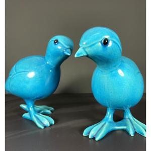 Chine, Années 1950/1960, paire d'oiseaux en porcelaine bleue turquoise.