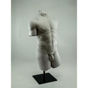 Italie, Années 1970/1980,  d'après l'Antique Buste En Plâtre Figurant Un buste d'homme.