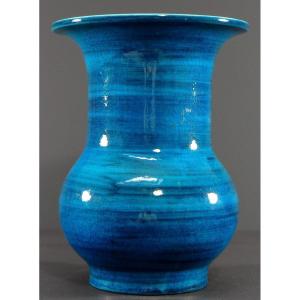 France, Années 1950, Vase En Céramique émaillée En Camaïeu De Bleu.