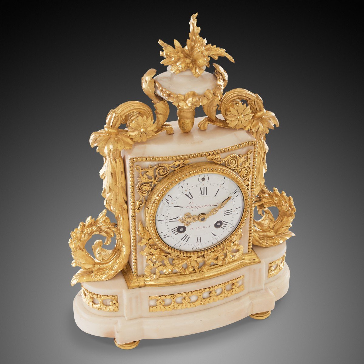 Mantel Clock 18th Century Louis XV Period, By Seigneurel In Paris-photo-2