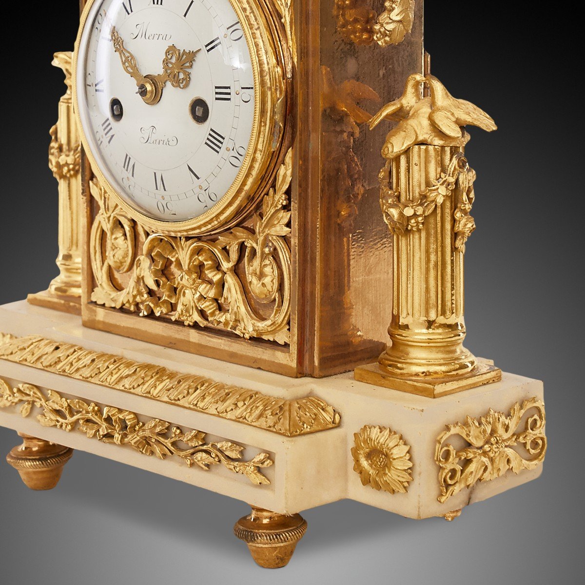 Pendule De Cheminée 18ème Siècle Epoque Louis XV Par Merra À Paris-photo-1