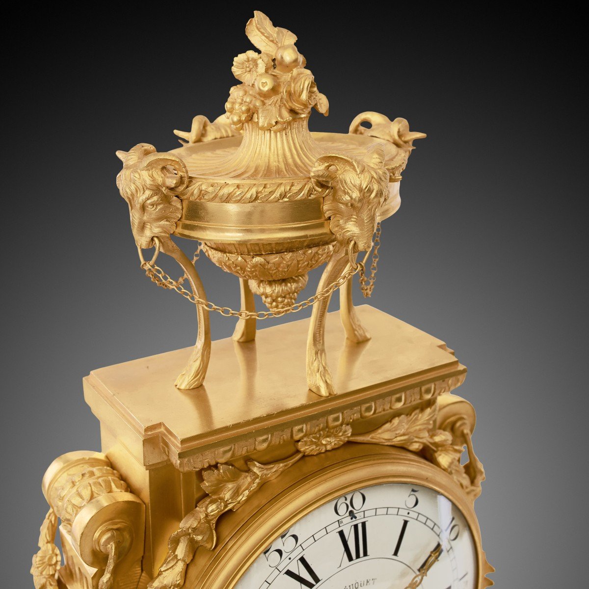 18th Century Mantel Clock Louis XVI Period By Bouquet In Paris-photo-4