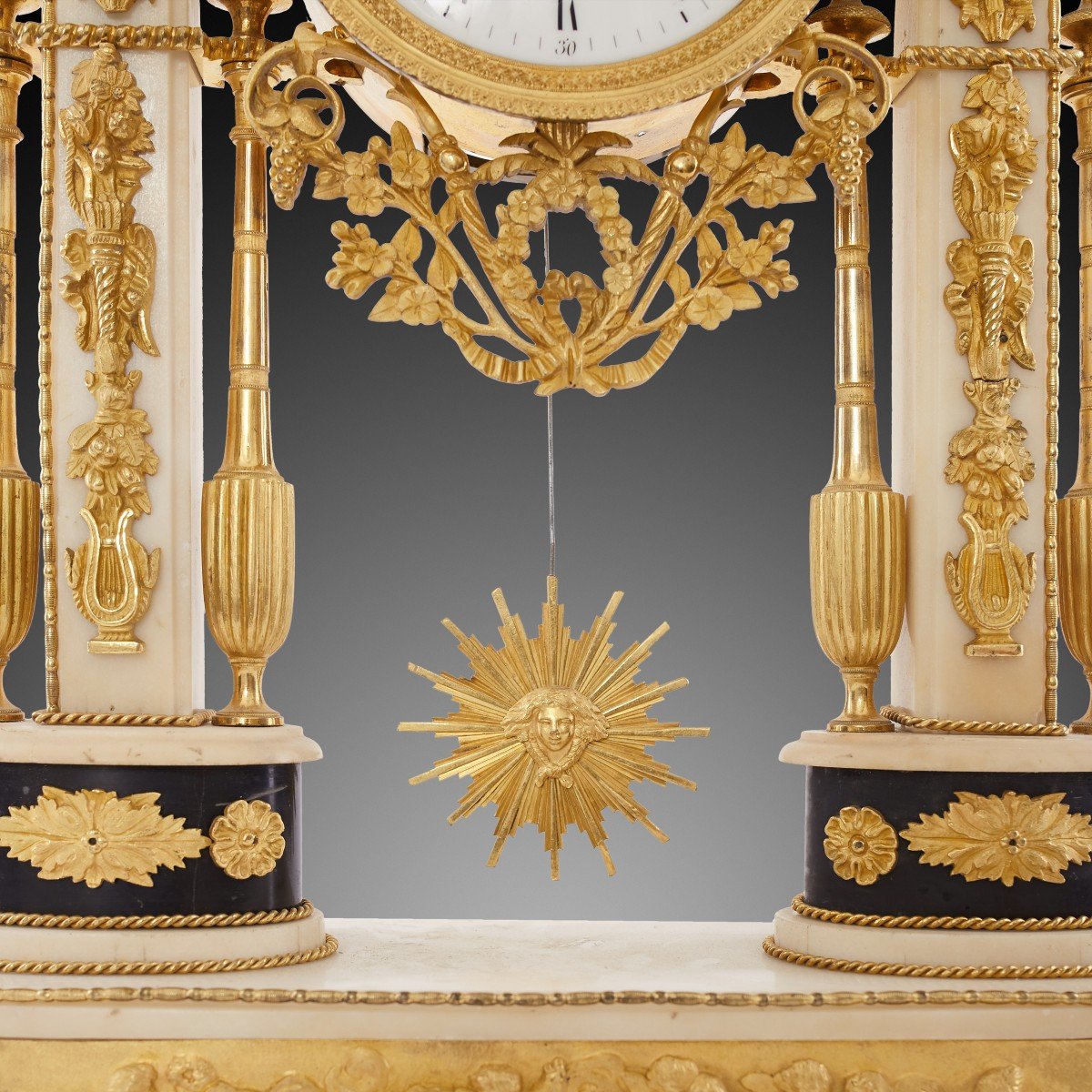 18th Century Mantel Clock Louis XV Period By Moutiguij In Moudidier-photo-3