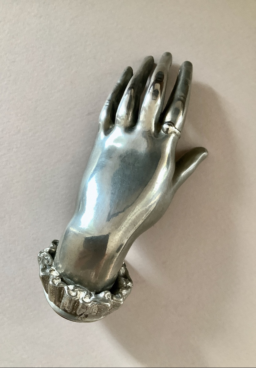 Silver-plated Bronze Hand. Early 20th Century Paperweight.-photo-2