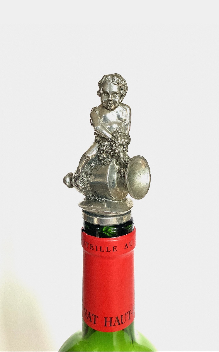 "Bacchus chevauchant une urne de vin". Bouchon de bouteille-photo-3