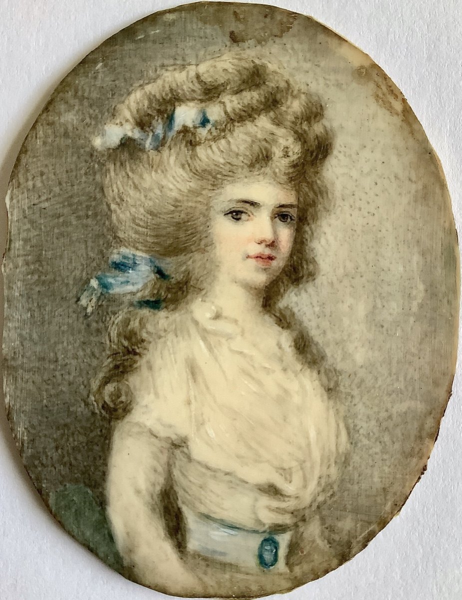 Portrait Miniature d'Une Jeune Fille Coiffée à La Marie-Antoinette. Fin XVIIIe-photo-3