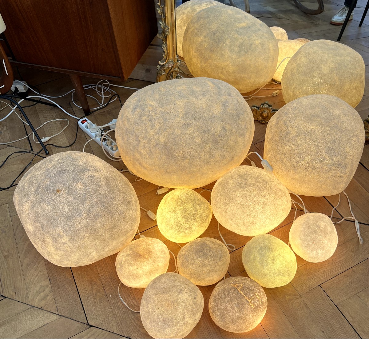 André Cazenave Publisher Atelier A Suite Of 12 "rocher" Lamps, Dora Model -photo-3