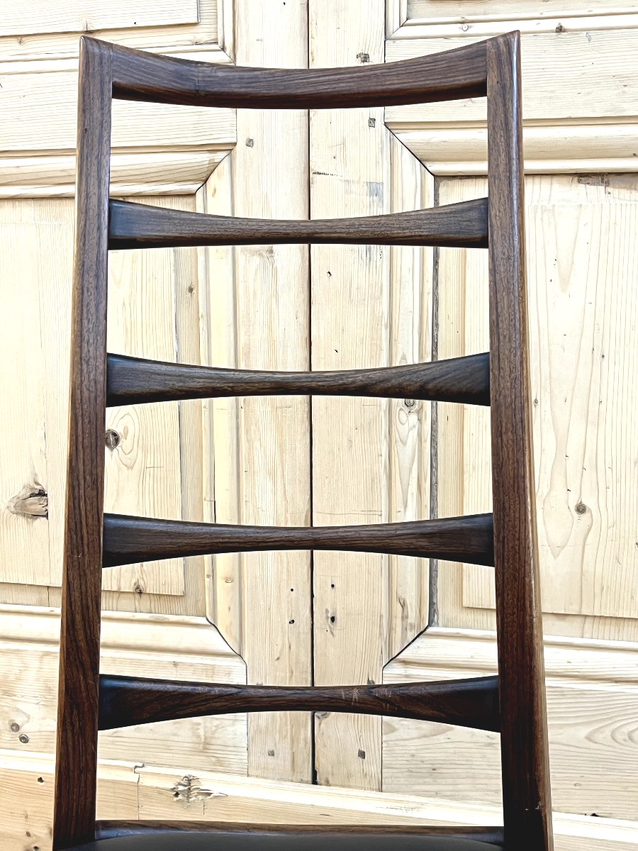 Suite de Huit chaises en Palissandre de Rio  modèle "Lis" de Niels Koefoed -photo-3