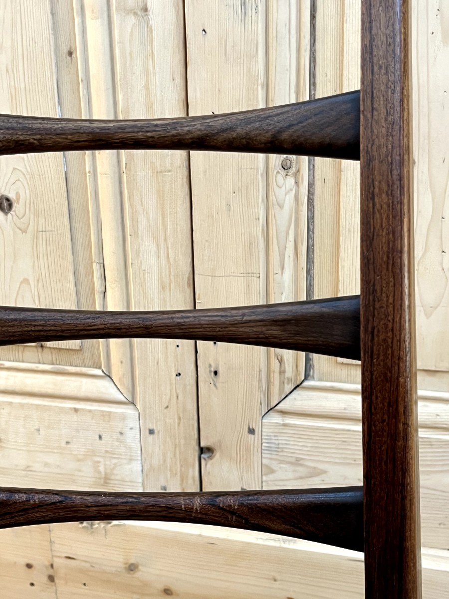 Suite de Huit chaises en Palissandre de Rio  modèle "Lis" de Niels Koefoed -photo-4