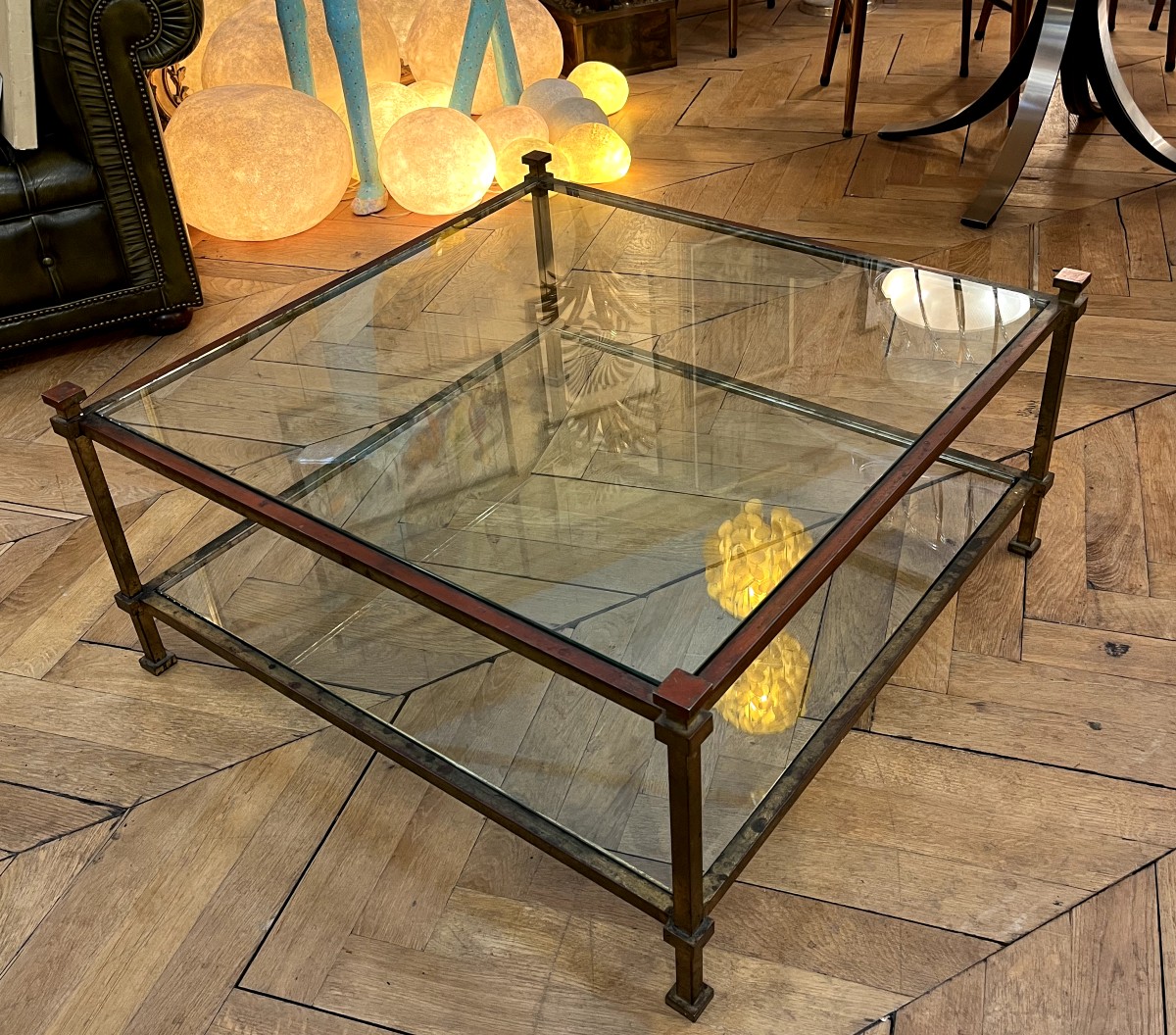 Table basse carrée en Bronze style néoclassique modernisé . Belle fabrication Française 1960