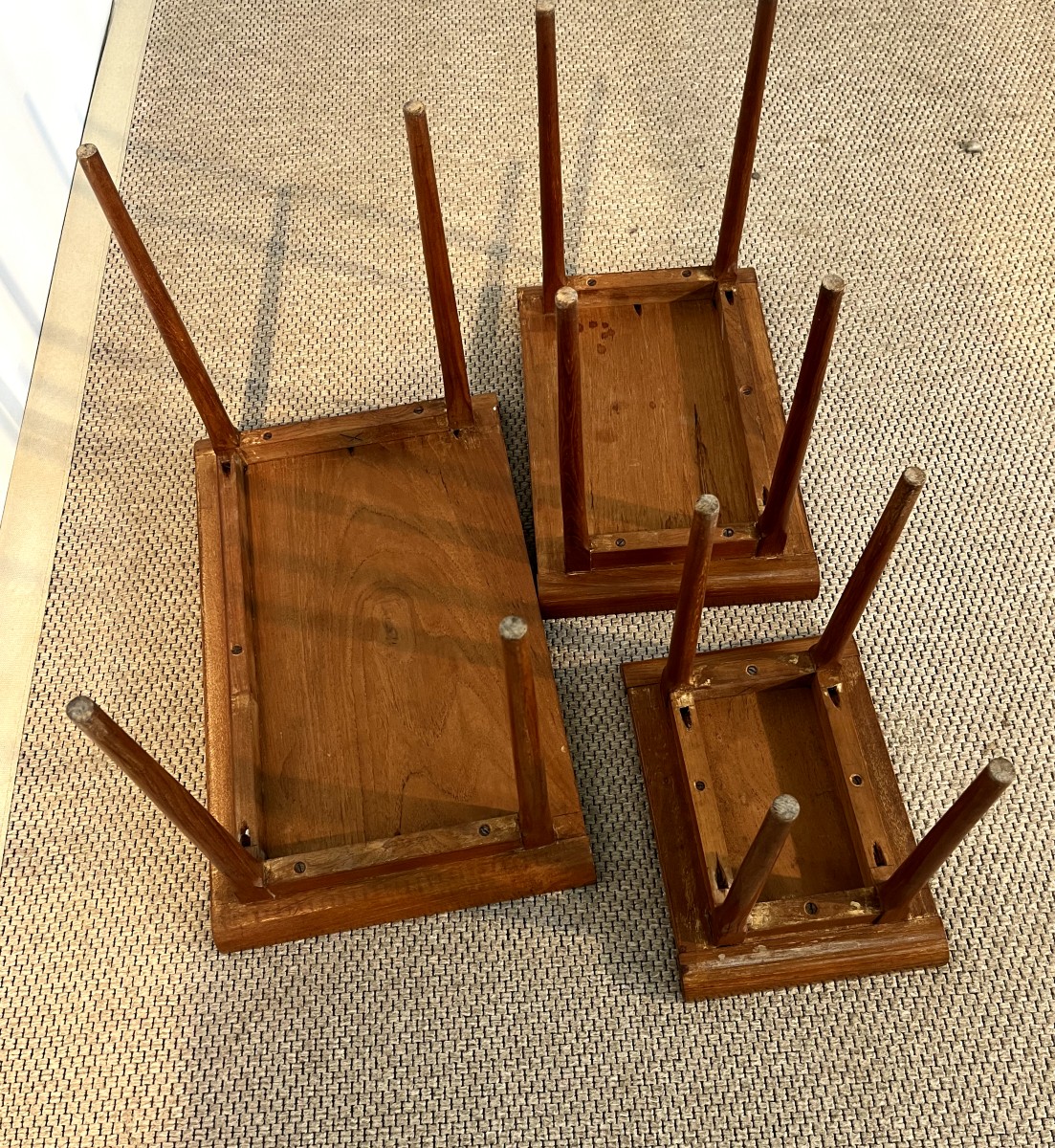 Set Of Three Nesting Coffee Tables In A Japanese Style, Mahogany, France, 1950-photo-3