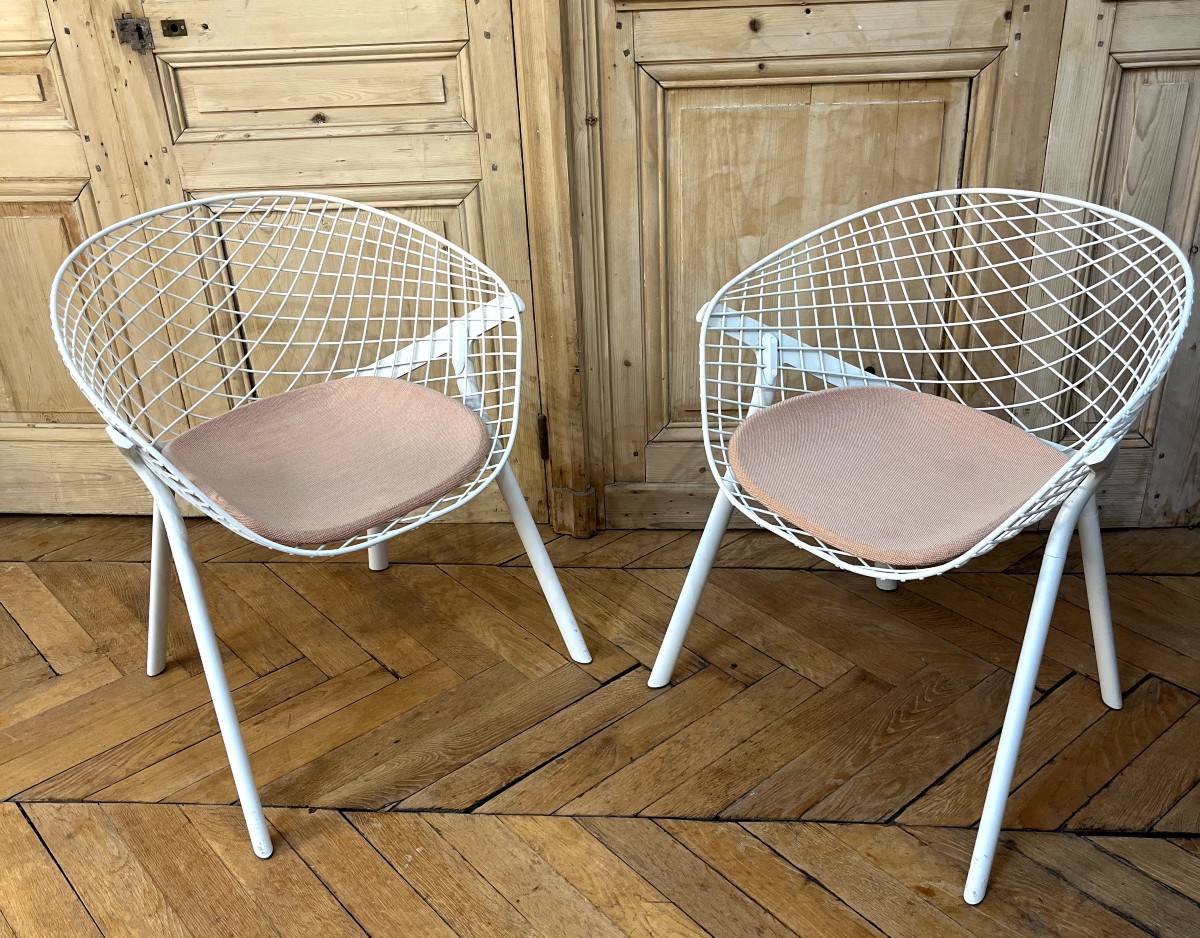 Paire de chaises KOBI by Alias + Table d’appoint BOMA by Kettal -photo-3