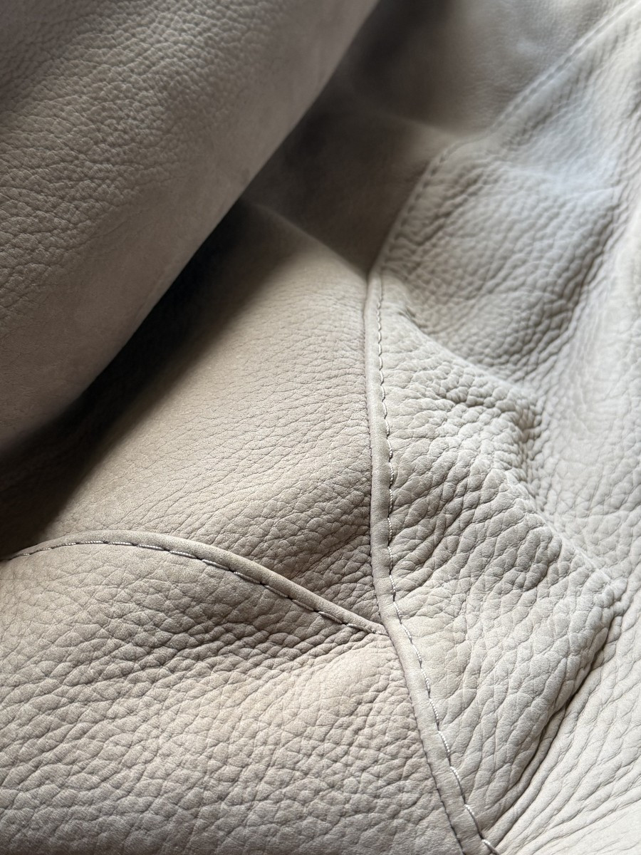 Fauteuil « ÉTOILE » par Mauricio Manzoni et Roberto Tapinassi, édité par la maison STEINER.-photo-6