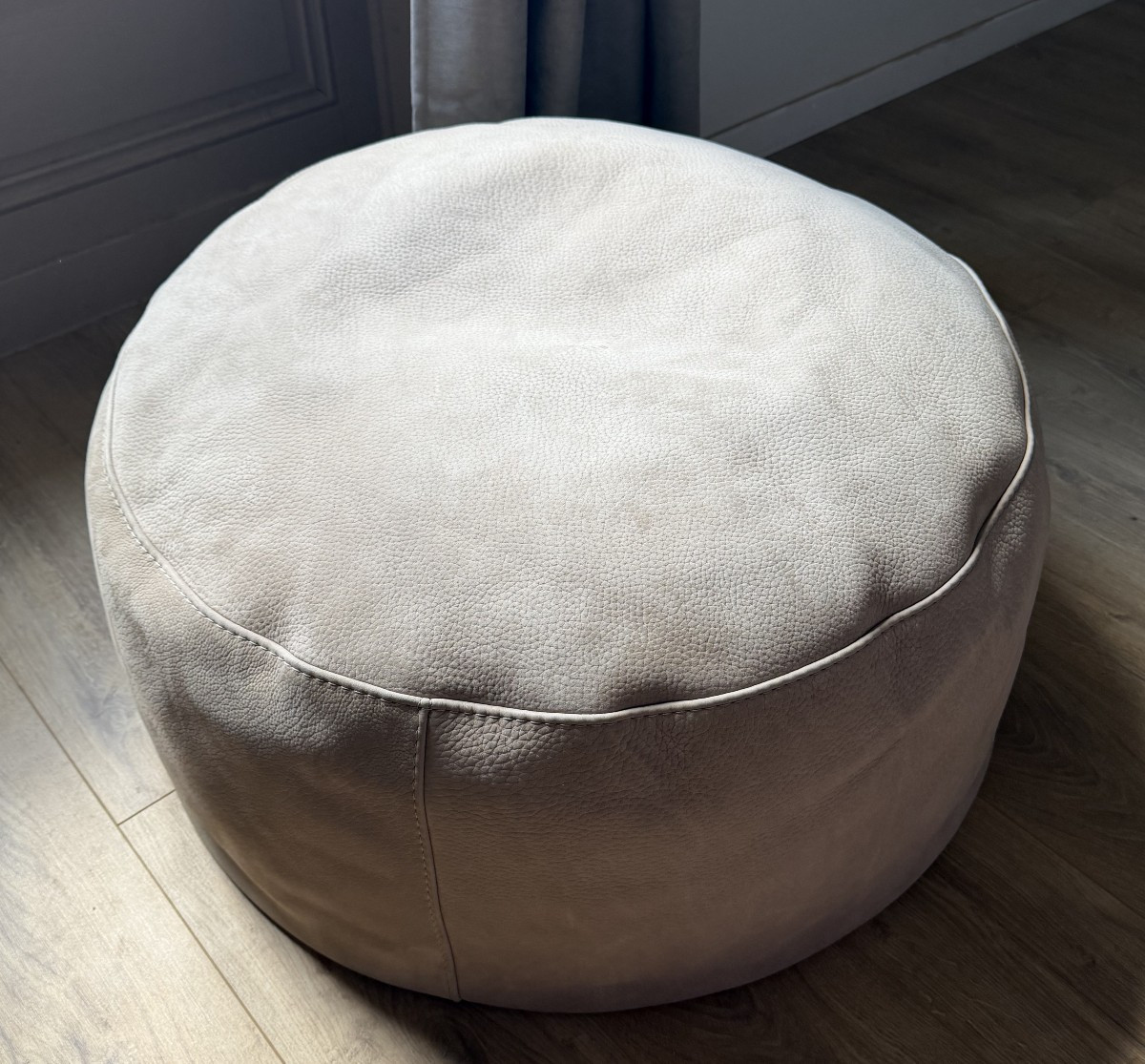 Fauteuil « ÉTOILE » par Mauricio Manzoni et Roberto Tapinassi, édité par la maison STEINER.-photo-3