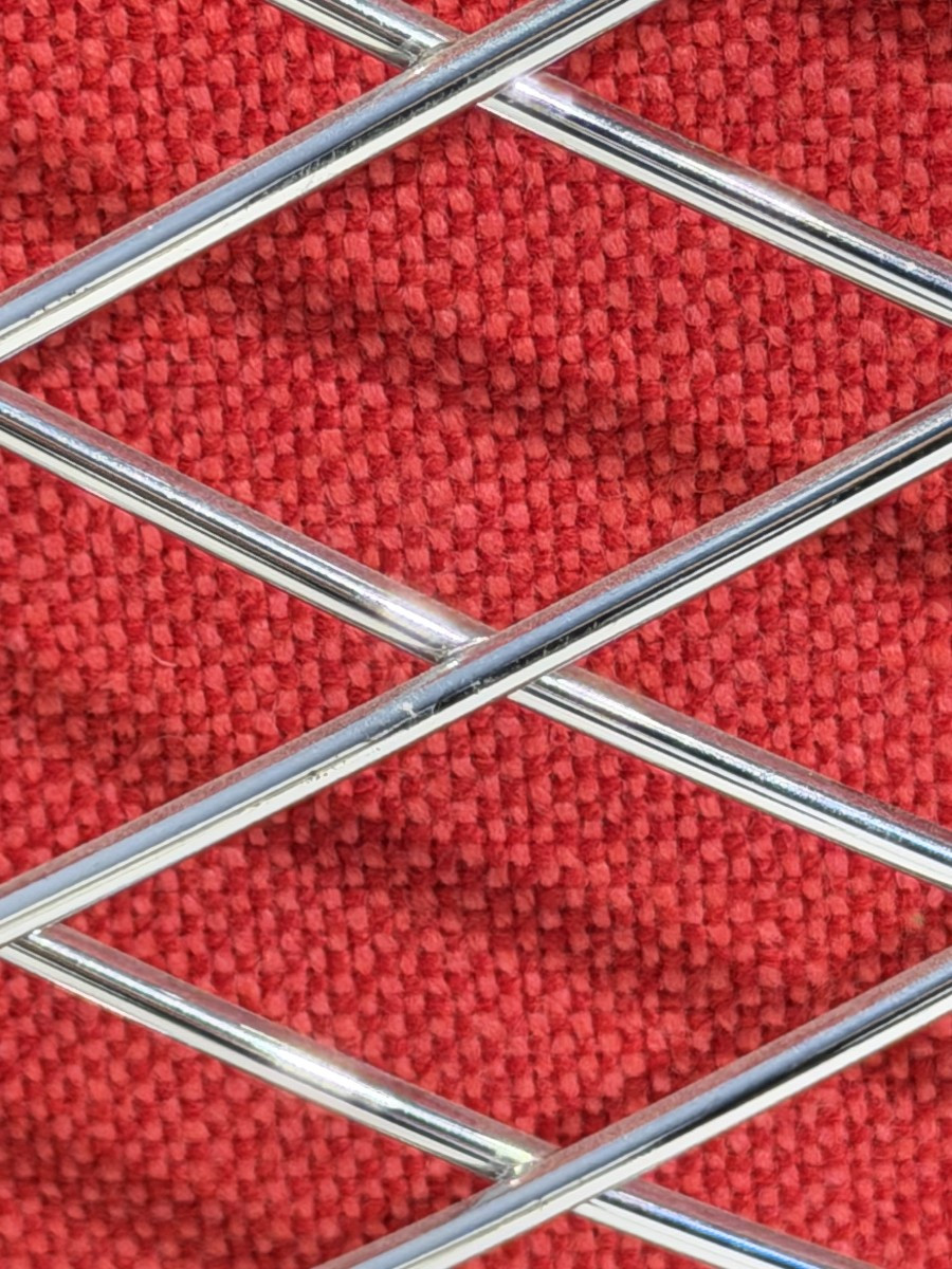 Fauteuil Bertoia High-Back Chair, ou « Bird Chair » et son repose-pieds. Édition Knoll.-photo-1