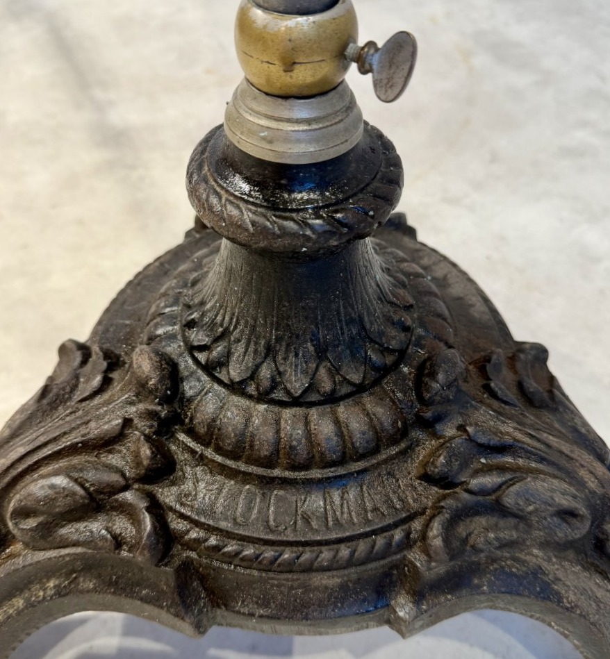 Portant, Porte-accessoires provenant d’un grand magasin parisien, maison Stockman Paris.-photo-3