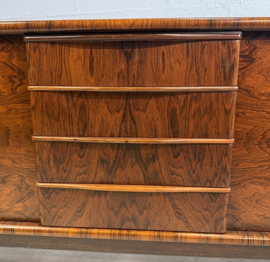  Scandinavian-inspired Sideboard Crafted From A Remarkable Rio Rosewood Veneer-photo-4