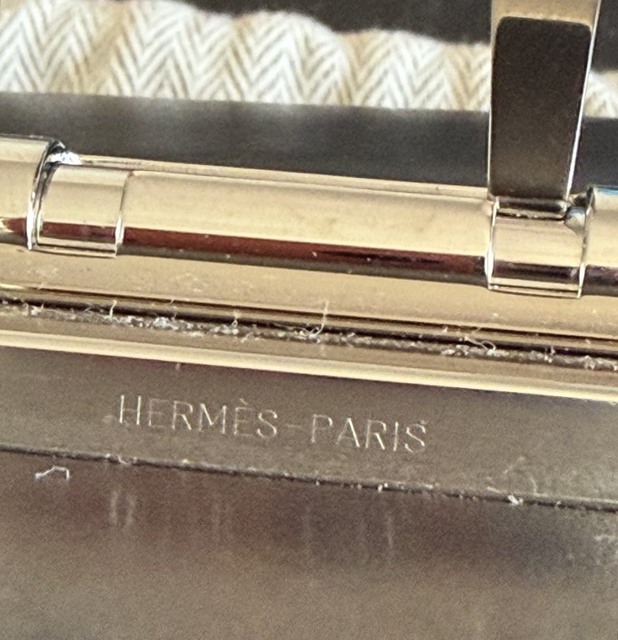 HERMÈS, Paris, Made in France,  pochette VERROU en veau box noir-photo-4