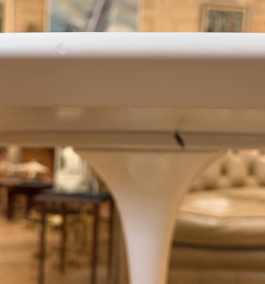 Table salle à manger pied tulipe par Eero Saarinen pour KNOLL-photo-4
