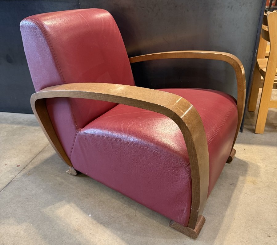 Paire de fauteuils de style Art Déco en cuir, accoudoirs galbés en bois-photo-4