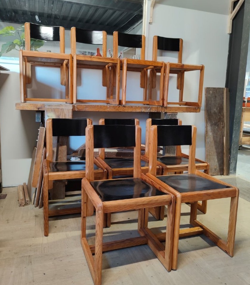 Set Of Ten André Sornay Chairs, Black Lacquer And Solid Pine, Lyon, Circa 1960-photo-8