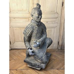 Guerrier Chinois en terre cuite reproduction fidèle de l'armée découverte en Chine en 1974