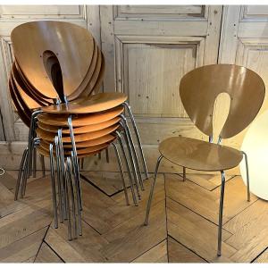 Série de 8 chaises  Modèle Globus  Éditeur Stua  Désigner Jesús Gasca