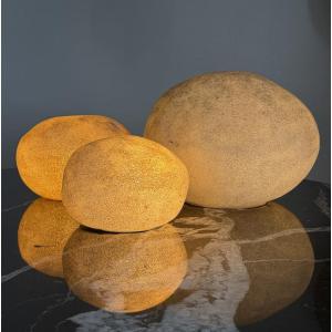 André Cazenave  Éditeur Atelier A  Modèle Dora  série de trois lampe « rocher » 