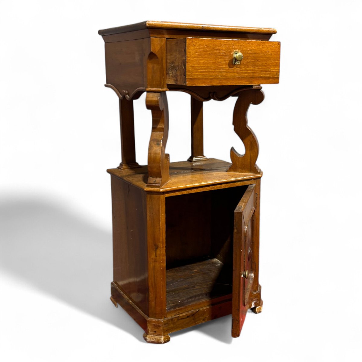 Elegant Late 19th Century Comma-shaped Bedside Table-photo-1