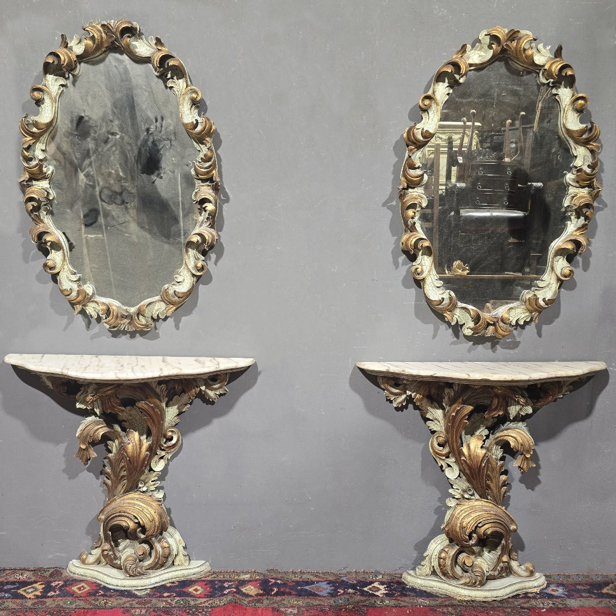 Paire de consoles avec miroirs de style baroque-photo-4