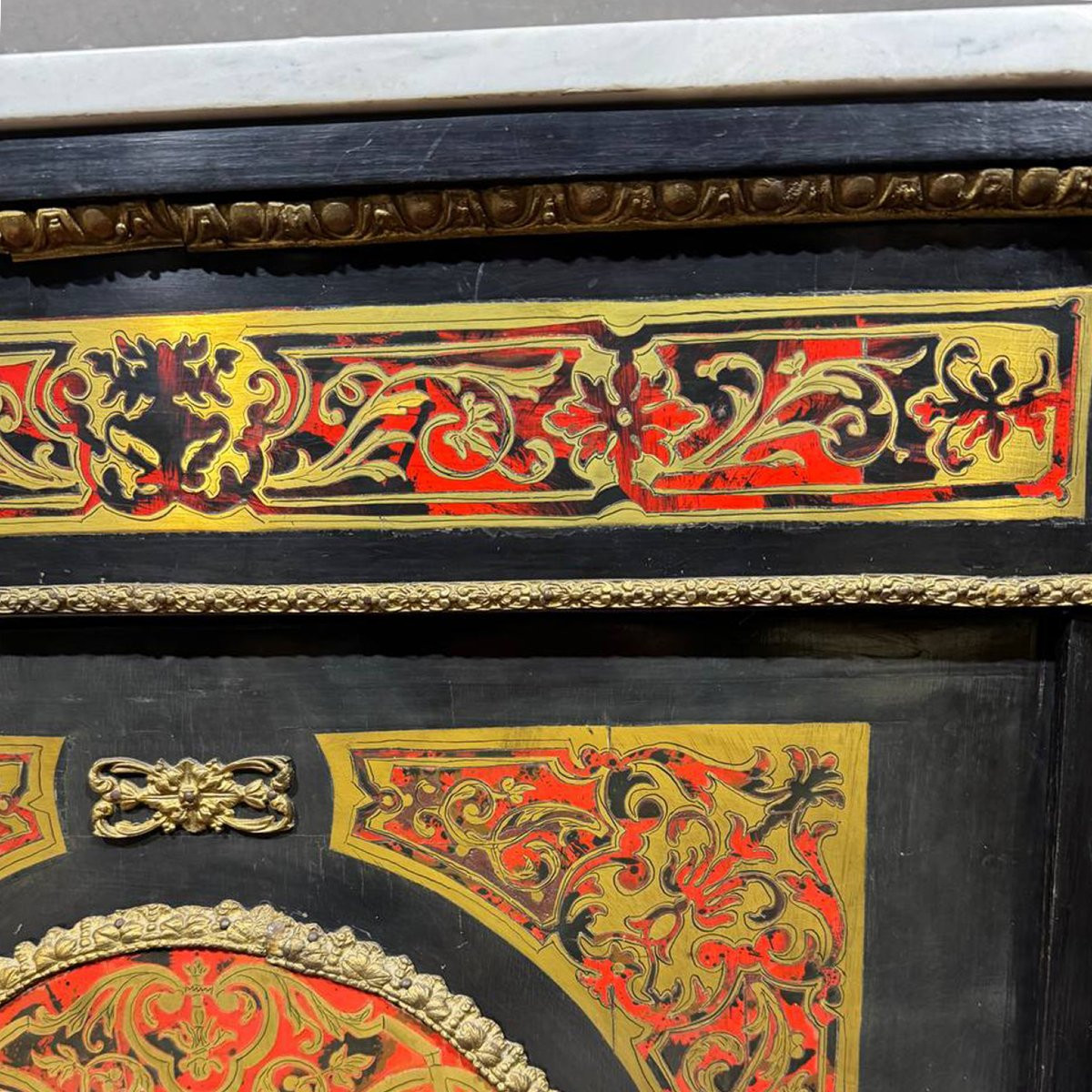 Buffet décoré de boules, époque Napoléon III-photo-1