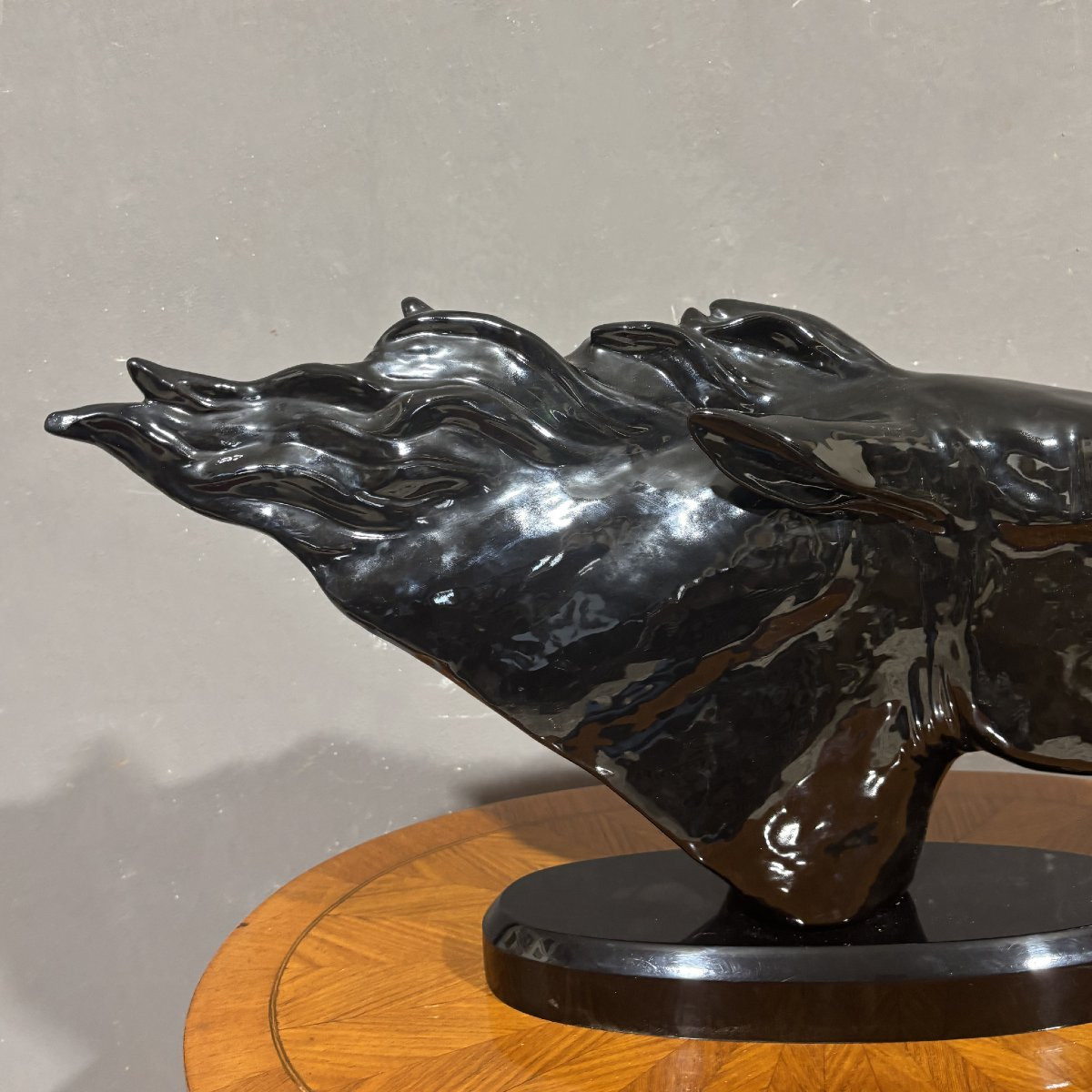 Black Glossy Ceramic Horse Head Sculpture-photo-5
