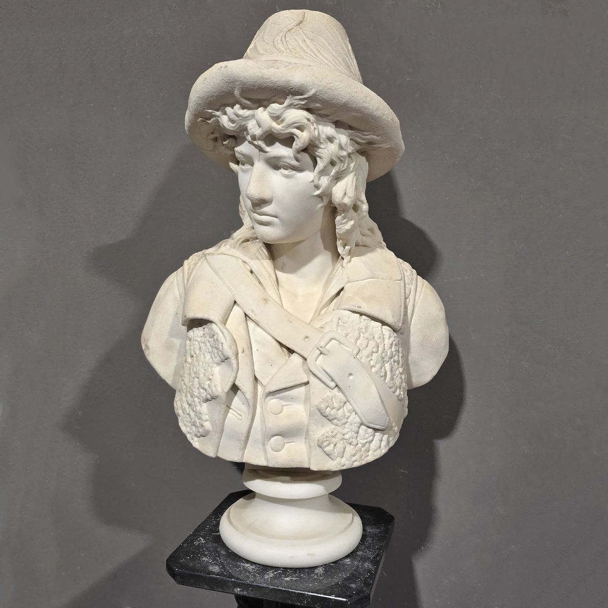 Antique White Marble Bust Of A Young Shepherd, Signed By Giuseppe Carnevale-photo-3
