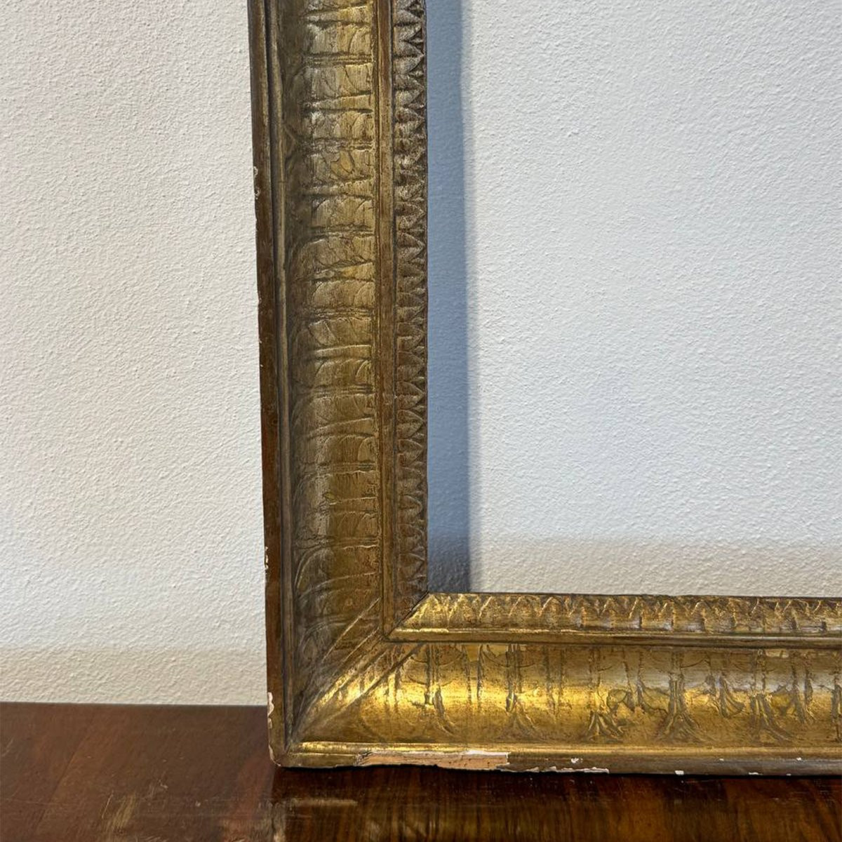 Antique Empire-style Frame-photo-2