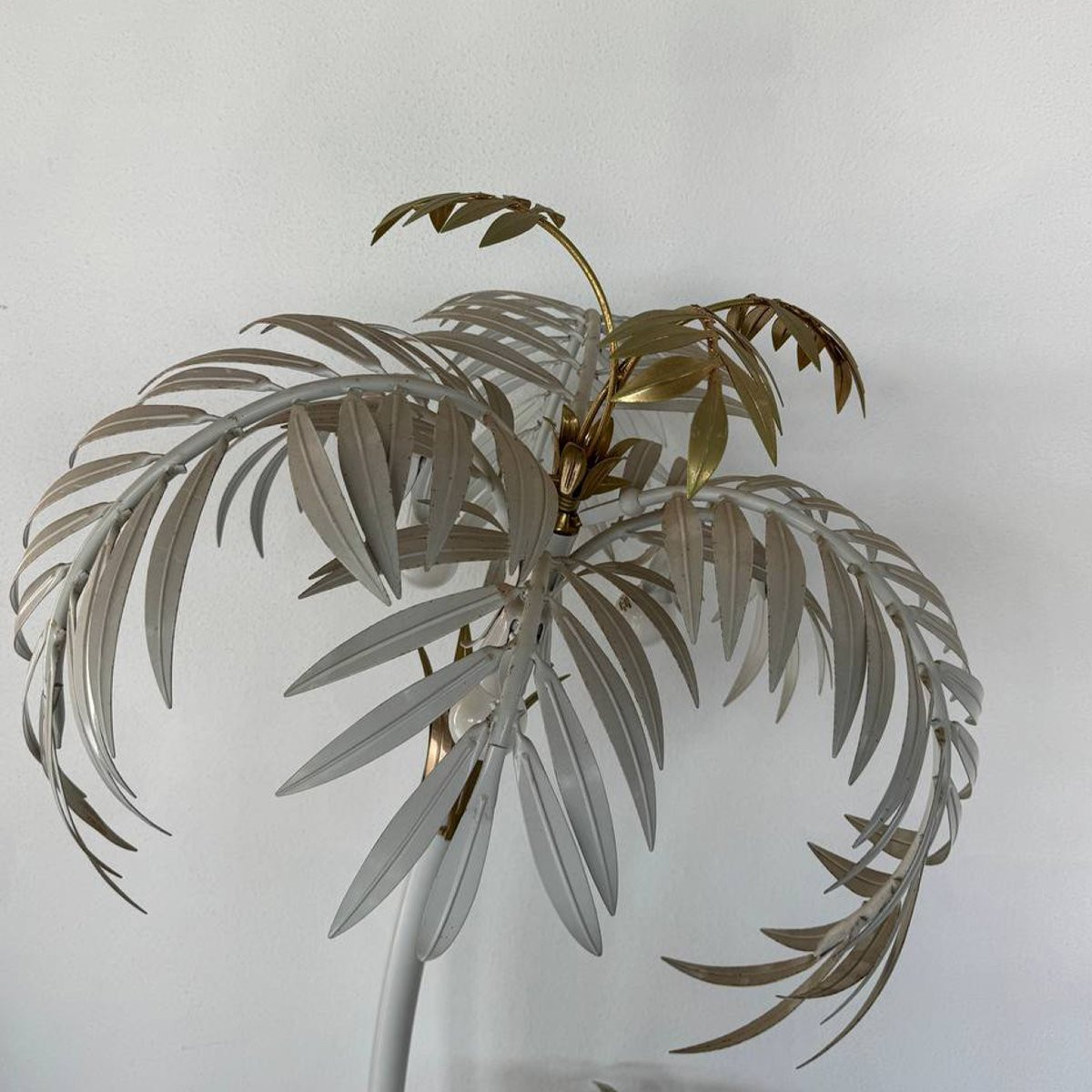 Important Italian 1960s Palm-shaped Lamp Made Of Iron And Brass-photo-3