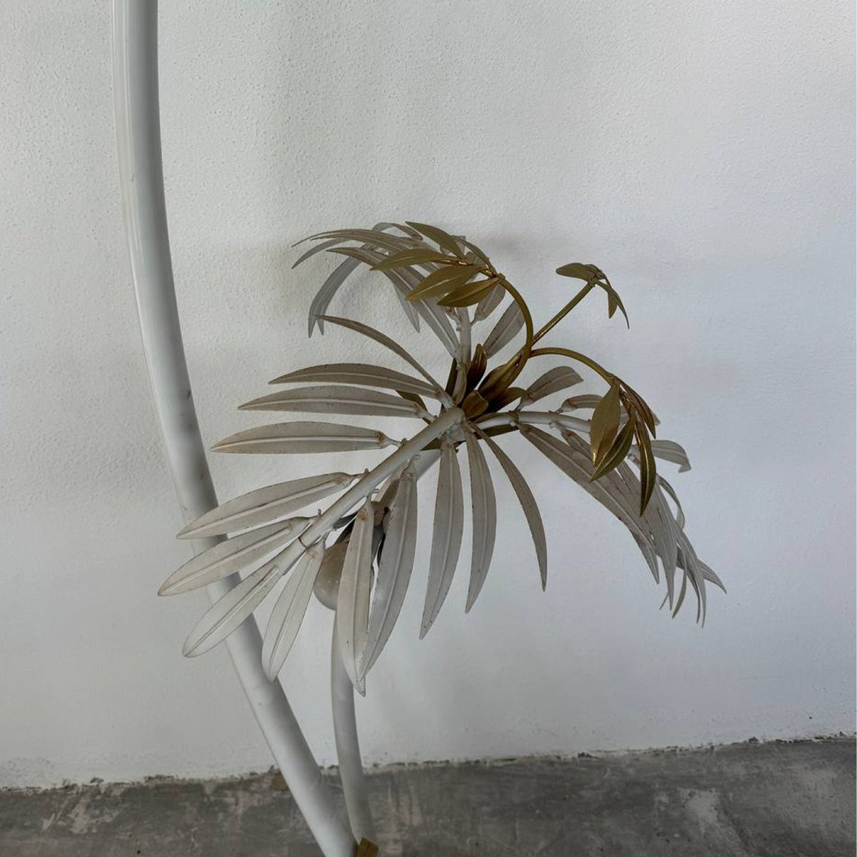 Important Italian 1960s Palm-shaped Lamp Made Of Iron And Brass-photo-4
