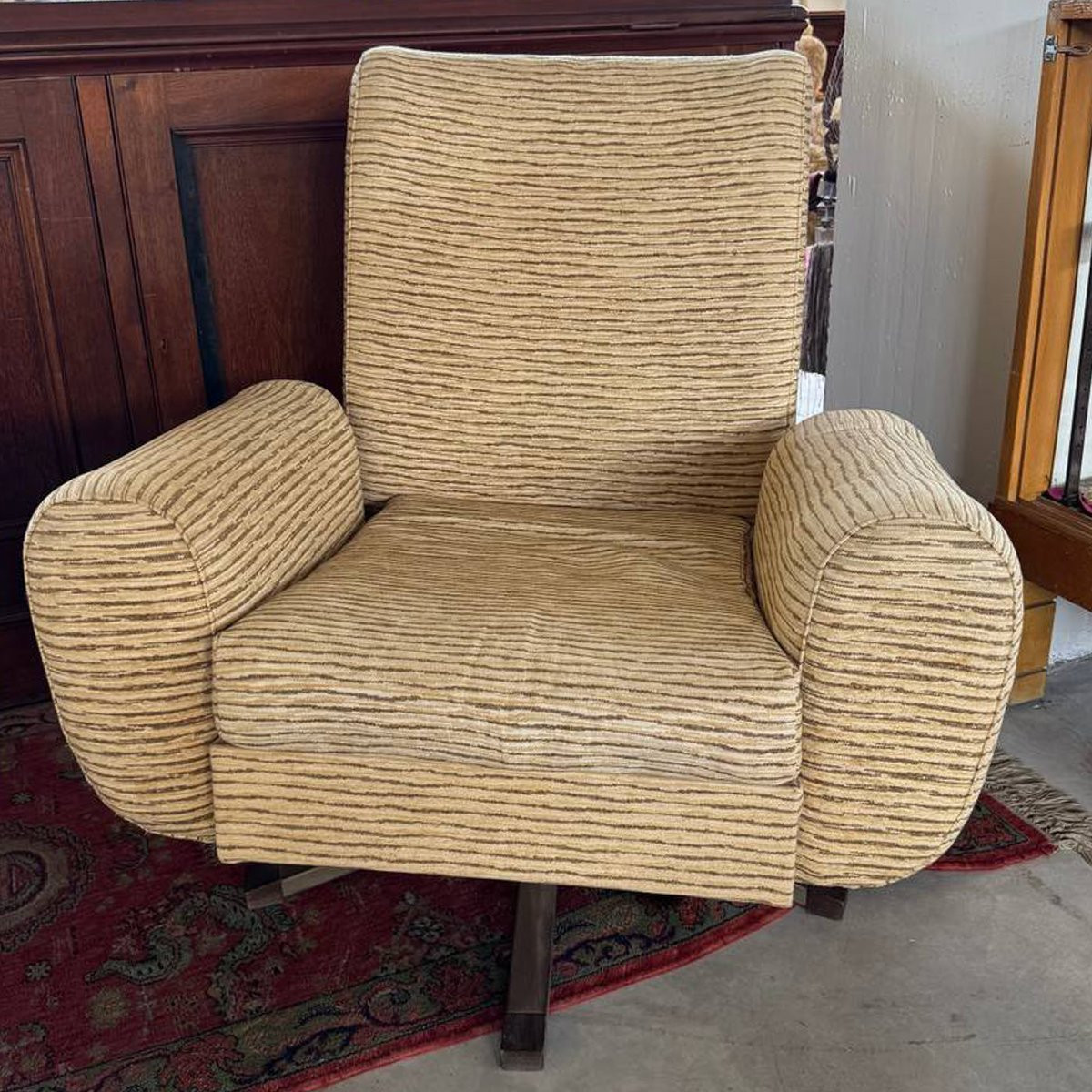 Pair Of Swivel Armchairs In 1960s Design-photo-2