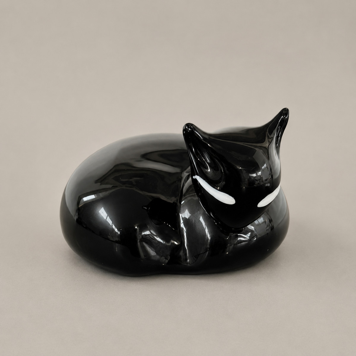 Sculpture chat en verre de Murano noir brillant