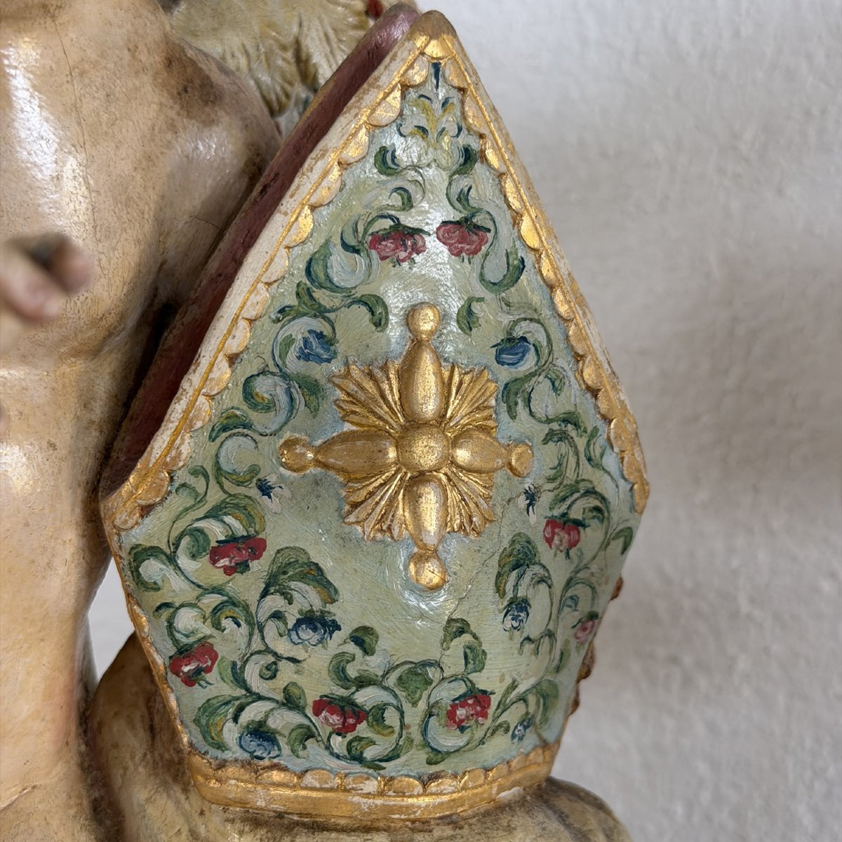 Ancienne et rare paire d'anges ailés polychromes avec mitre – Naples, XVIIIe siècle-photo-3